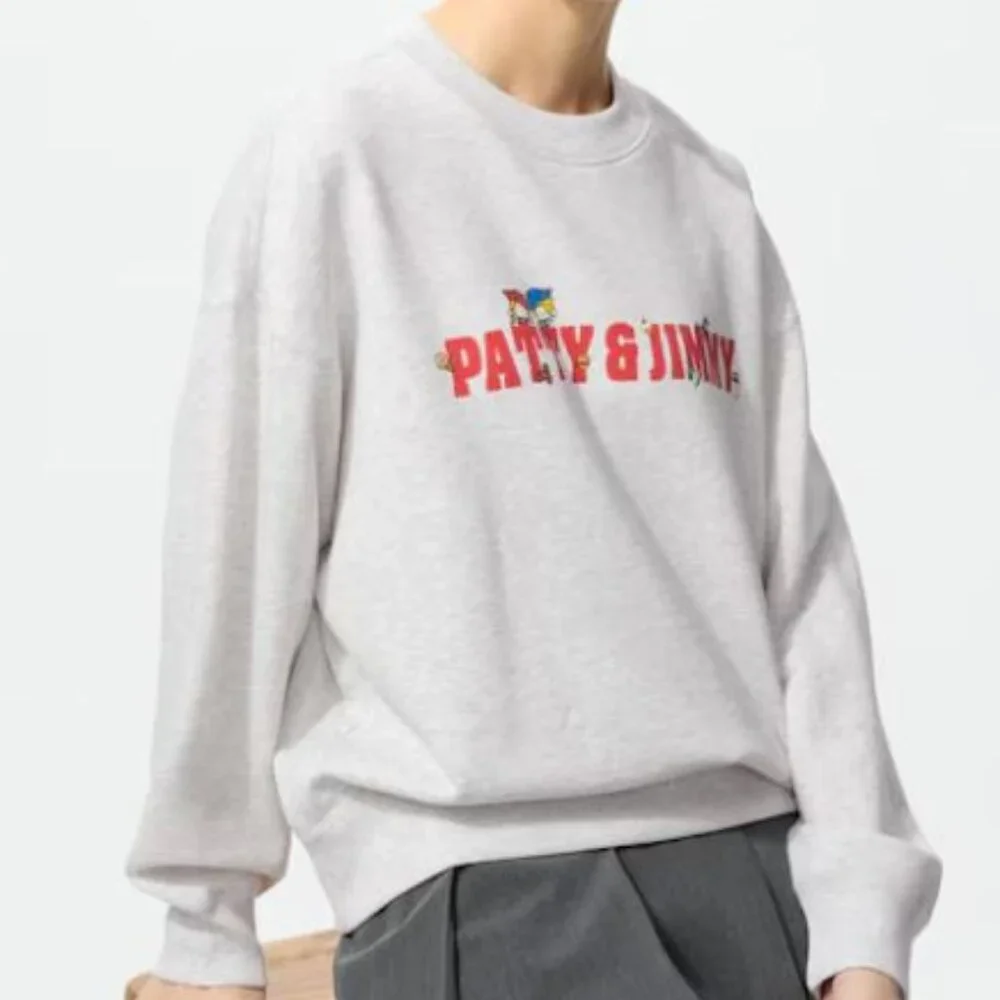 Uniqlo Sanrio characters Sweatshirt M + FREE GIFT - NWT - Picture 1 of 4
